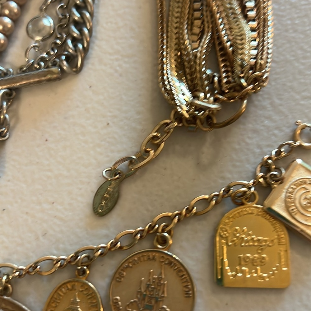 Bracelets - Picture 5 of 5